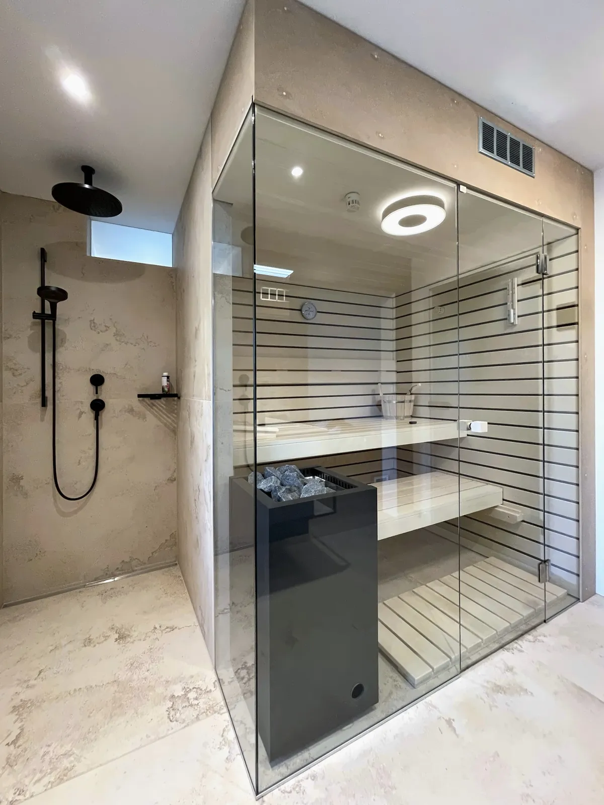 Bad mit Sauna
